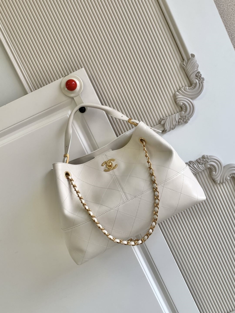 Ch**el shopping bags